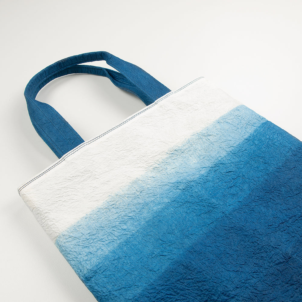 藍染トートバッグ（310×370mm） アワガミファクトリー オンラインストア │ 阿波和紙の通販